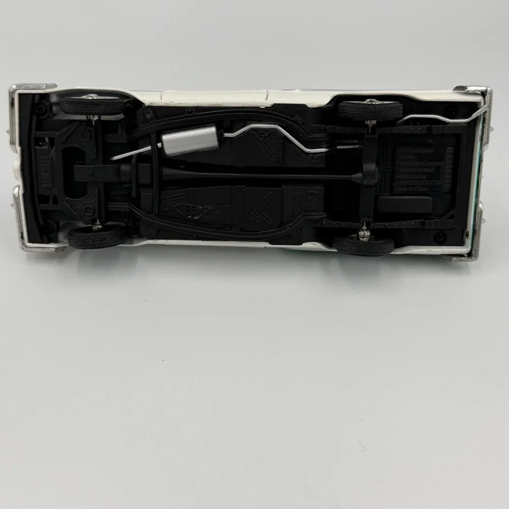 1:32 Scale 1958 Ford Edsel Citation Diecast Model by Arko Products